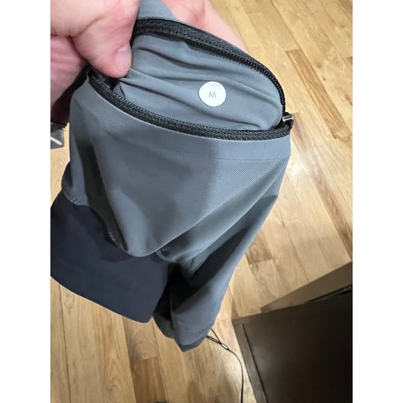 Lululemon Linerless Mens Shorts - Size M - Picture 5 of 5